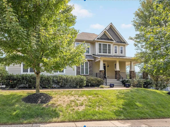 2222 Hyland Ridge Dr, Charlottesville, VA 22911