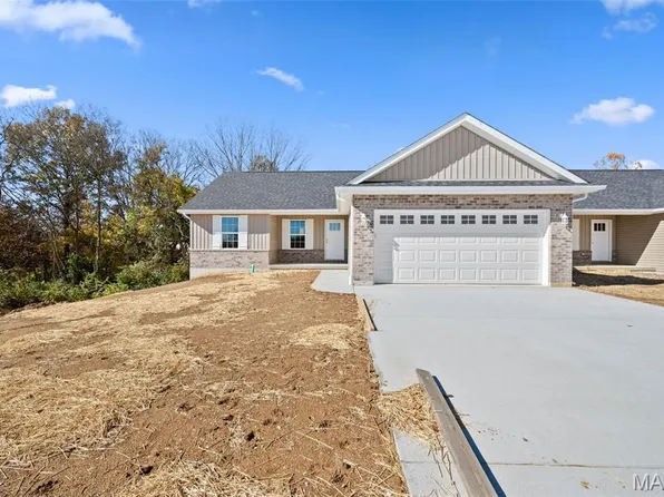 119 Grindstone Ct, Moscow Mills, MO 63362