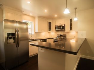 1538 63rd St #2, Berkeley, CA 94703