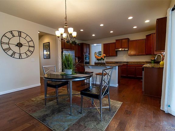 5th image of 42410 Glen Abbey Dr