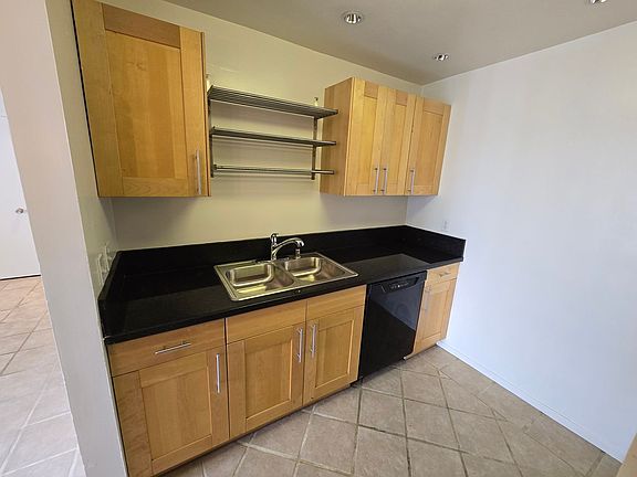 3rd image of 3087 Cowley Way Unit 9