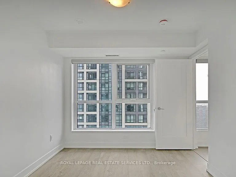 5 Mabelle Ave S #2631 — Photo 15