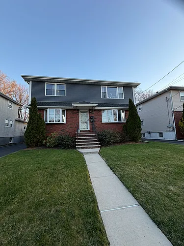 106 Rochelle Pkwy #2 Photo 1