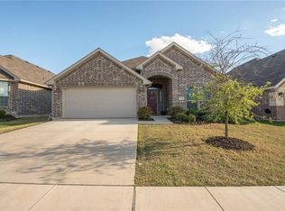 3920 Hollow Lake Rd, Roanoke, TX 76262