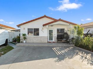 London Estates 1st Addn, Hialeah Gardens, FL 33018