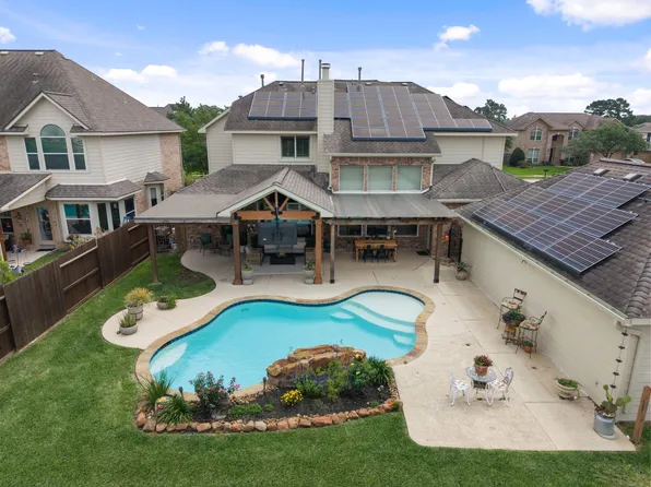 19015 Rustling Ridge Ln, Tomball, TX 77377