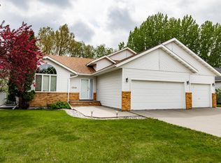 2918 37 1/2 Ave S, Fargo, ND 58104