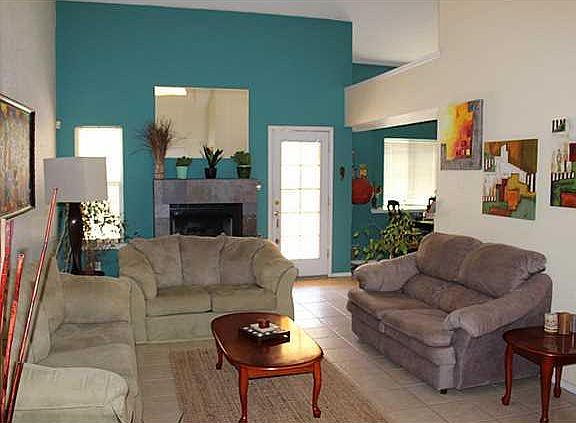 4th image of 616 Merriman Dr