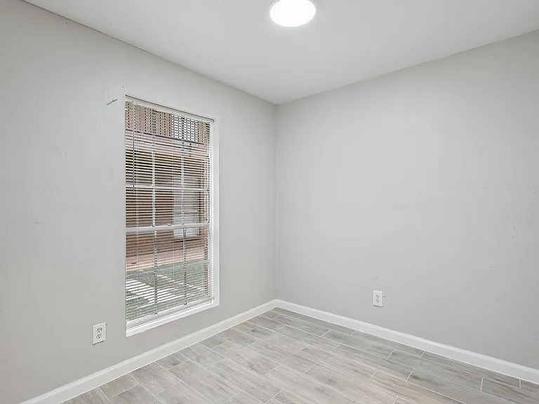 6-web-or-mls-6718 De Moss Dr Unit 343-S2102-004