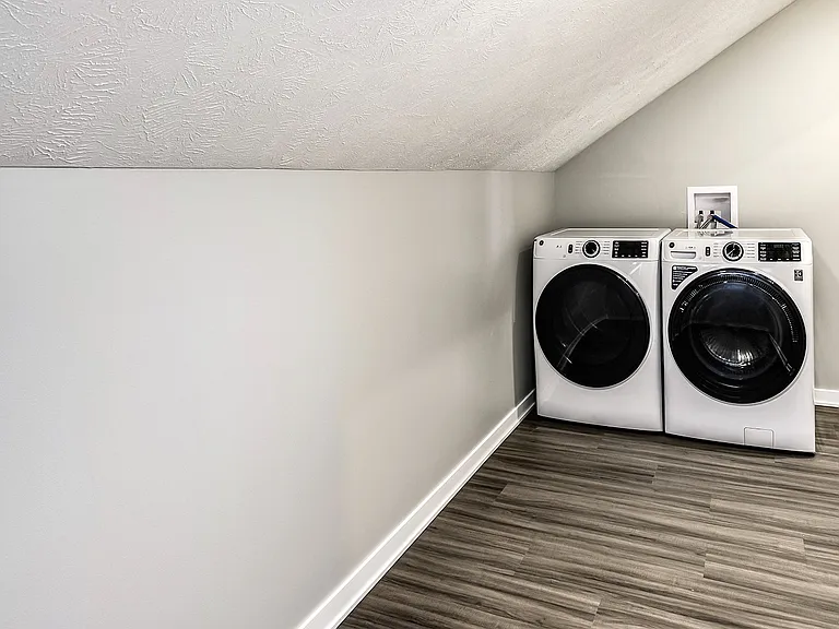 Deerfield Apartments & Chateaus — Photo 31