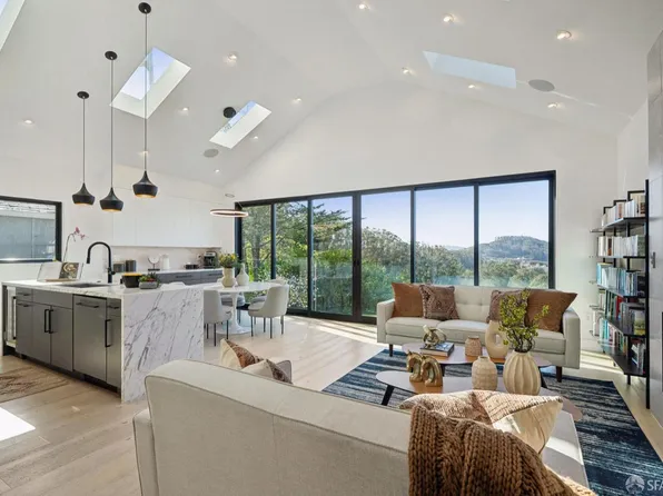 39 Christopher Dr, San Francisco, CA 94131