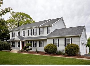 4 Waterbury Ct, Allentown, NJ 08501