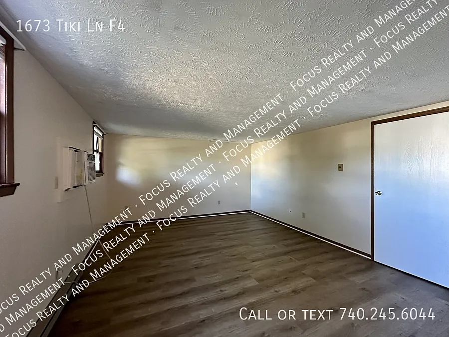 1 bed, 1.0 bath, $900 — Photo 3