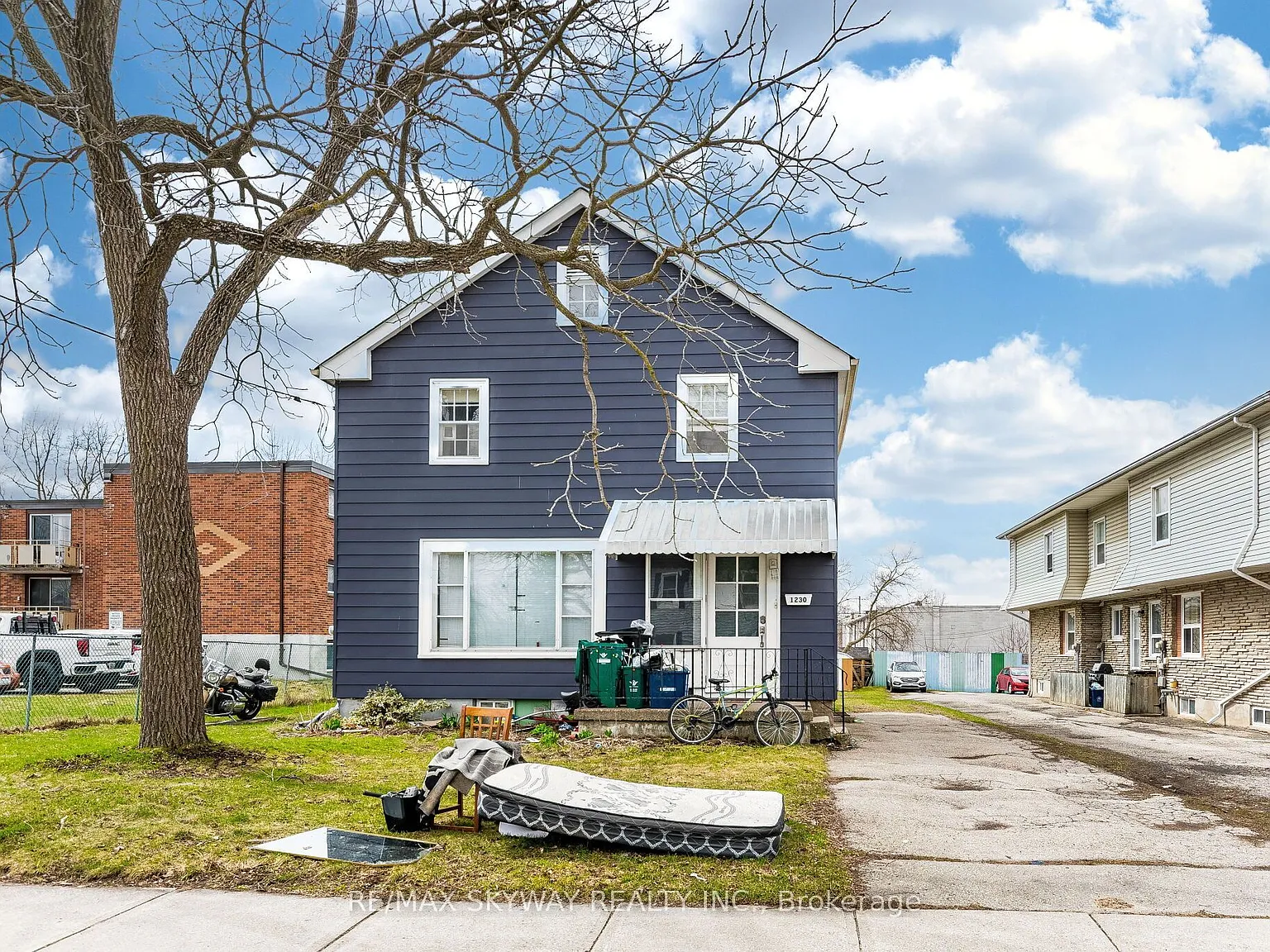 3 bed, $2,500 — Photo 4