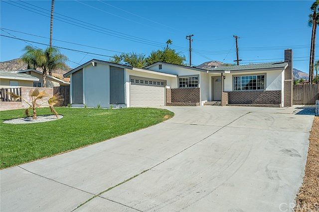 1st image of 5651 Dogwood St