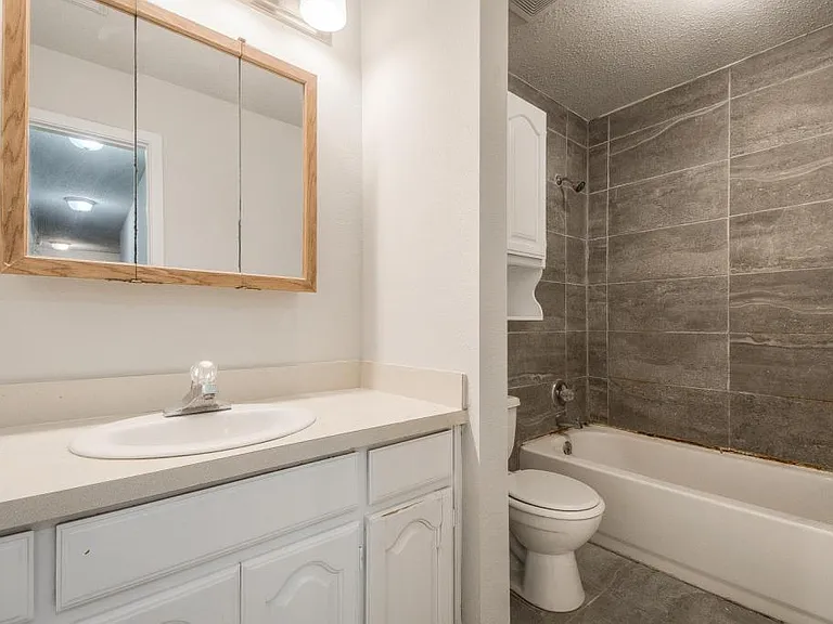 246B W McFarland St #246B — Photo 11
