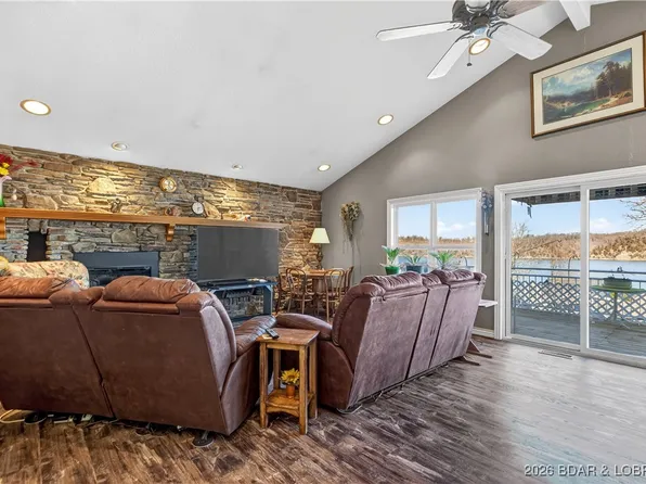 42 Grove Estates Dr, Linn Creek, MO 65052