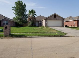 10909 Spring Grove Dr, Balch Springs, TX 75180