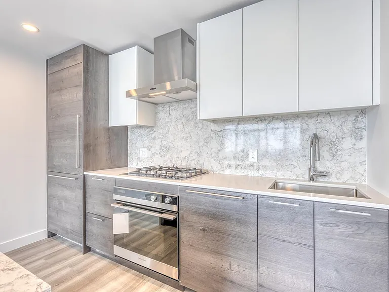 2381 Beta Ave #2804 — Photo 5