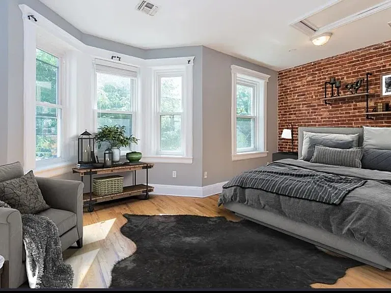 47 Webster Ave — Photo 4