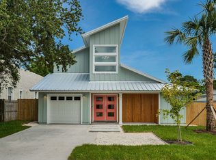 195 Seminole Rd, Atlantic Beach, FL 32233