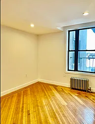 Rented by MADEHOME