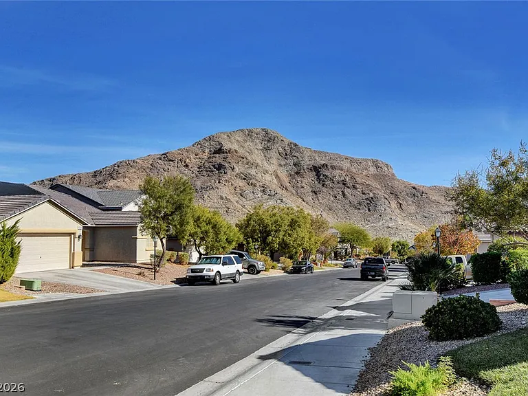 10474 Precliffs Ct — Photo 71