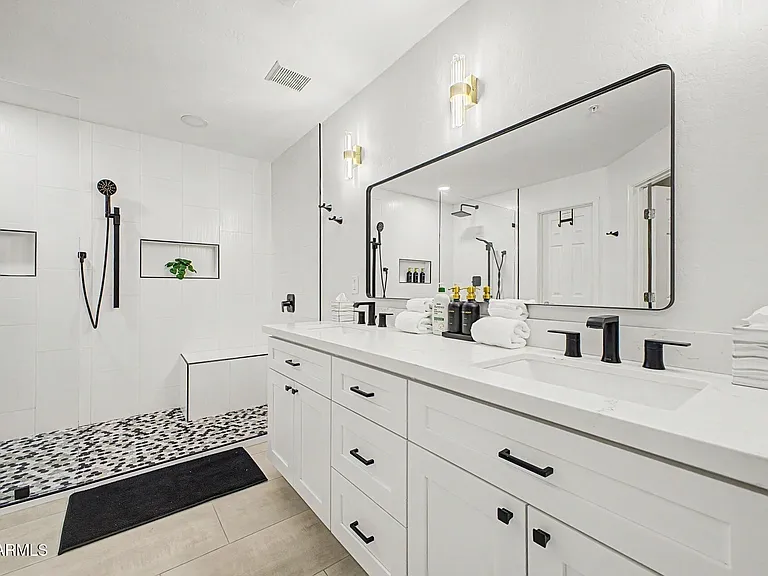 20121 N 76th St #1019 — Photo 21