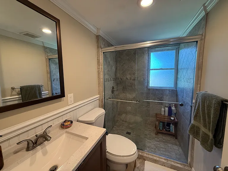 101 Elm St #B — Photo 7