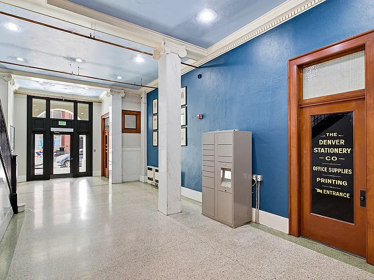 Chamber Lofts — Photo 7