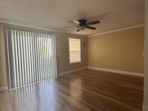 11 Modena Drive #11, Concord, NH 03303