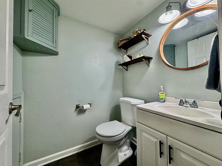 91-1010 Makaaloa St #4G — Photo 15