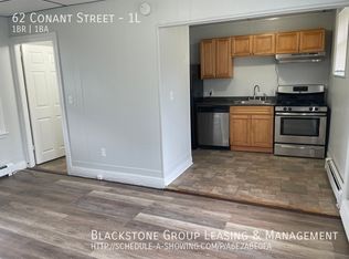 62 Conant St #1L, Pawtucket, RI 02860