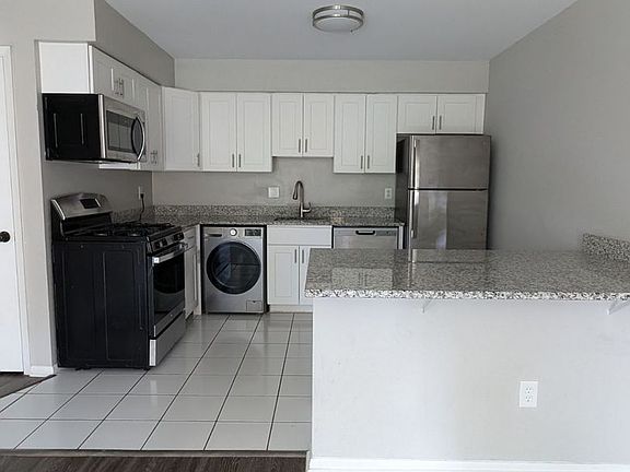 3rd image of 2465 N Frederick Ave #104