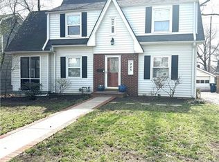 225 E 68th Ter, Kansas City, MO 64113