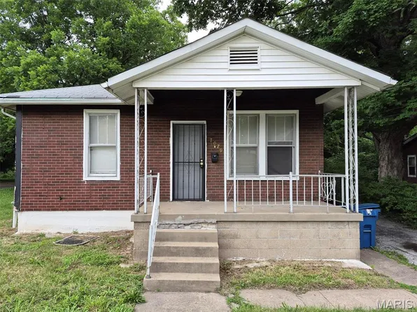 7029 Florence Pl, Saint Louis, MO 63136