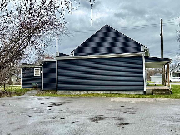 5th image of 6069 Lapeer Rd