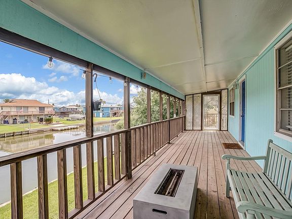 4th image of 6 Dolphin St
