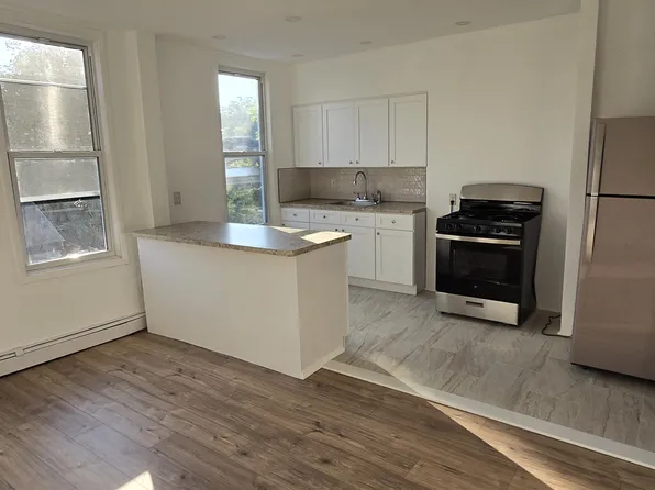 77-01 72nd St #2, Ridgewood, NY 11385