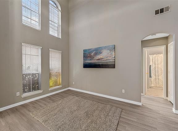 4th image of 5000 China Berry Dr