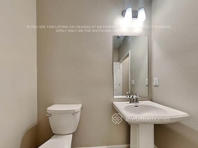 570 Cherry Ridge Dr — Photo 17