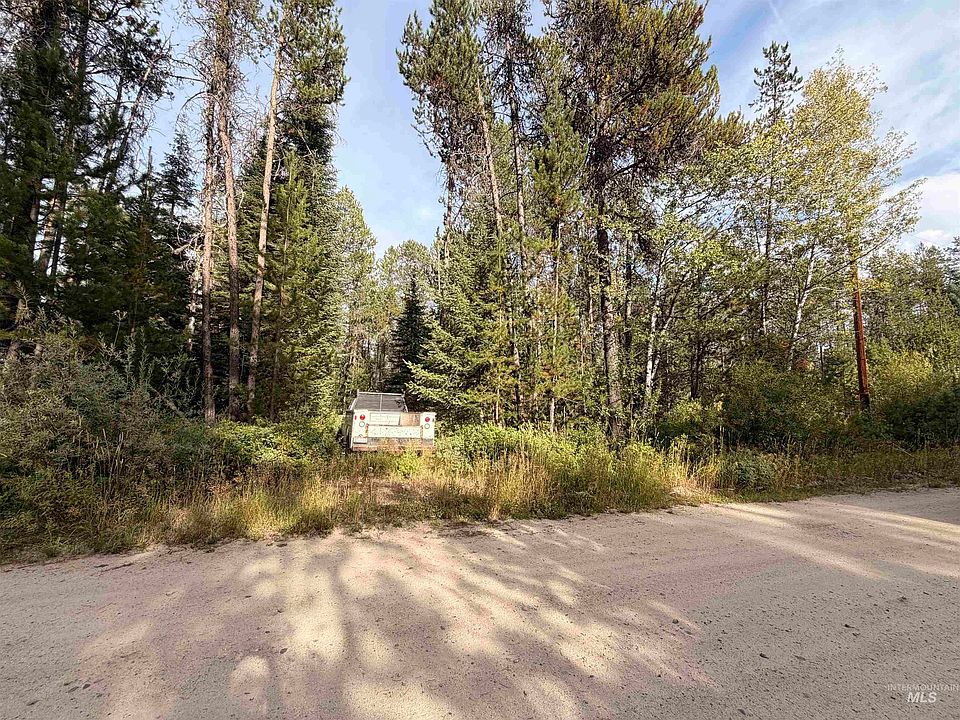 2nd image of 12886 Willow Rd