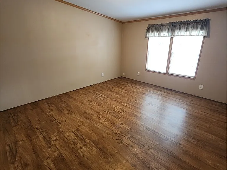 3738 Smetana Rd — Photo 12