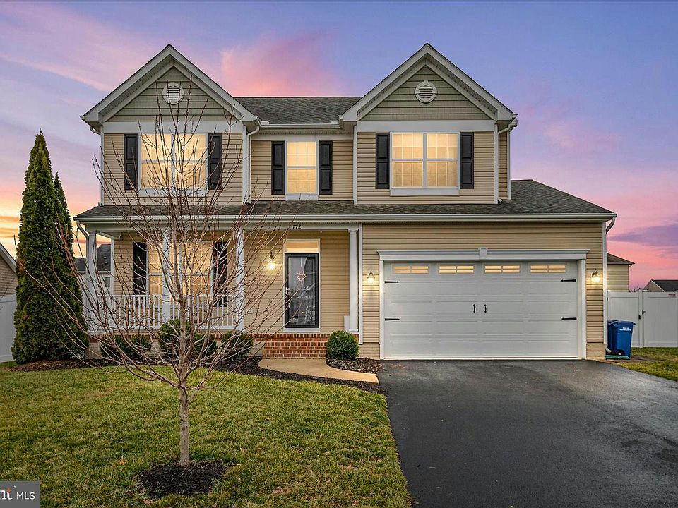 1st image of 172 Meadow Brook Way