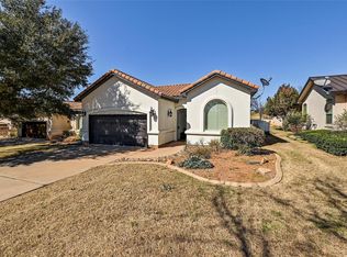 512 Fault Line Dr, Horseshoe Bay, TX 78657