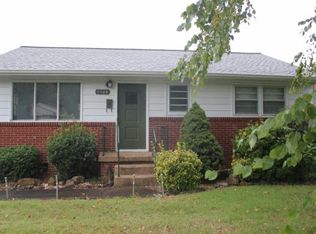 1544 Warpath Dr, Kingsport, TN 37664