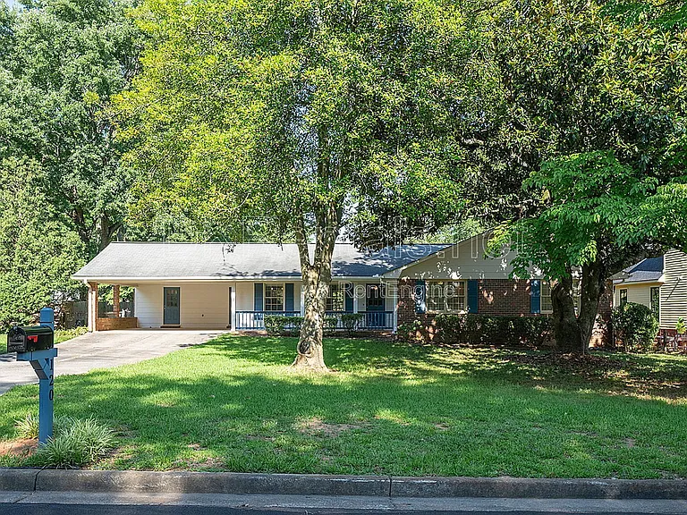 120 Burnett Way — Photo 24