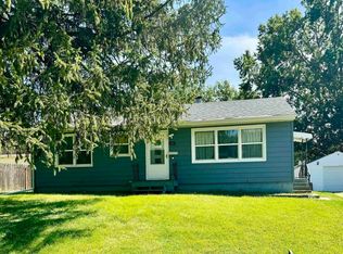 1132 37th Ave, East Moline, IL 61244