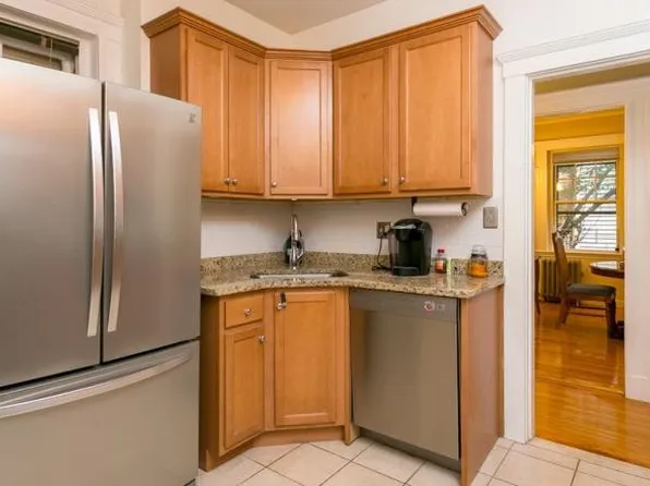 15 Bellvista Rd, Brighton, MA