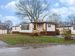 11 Lane #B, Coventry, RI 02816